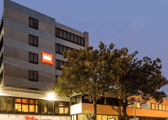 Ibis Centro Sao BentoHotel Porto